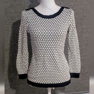 Black and White Women's Sweater